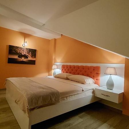 Pier 82 Apartments Ohrid Esterno foto