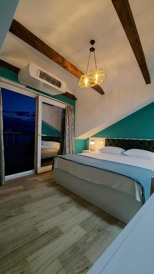 Pier 82 Apartments Ohrid Esterno foto