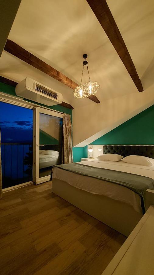 Pier 82 Apartments Ohrid Esterno foto