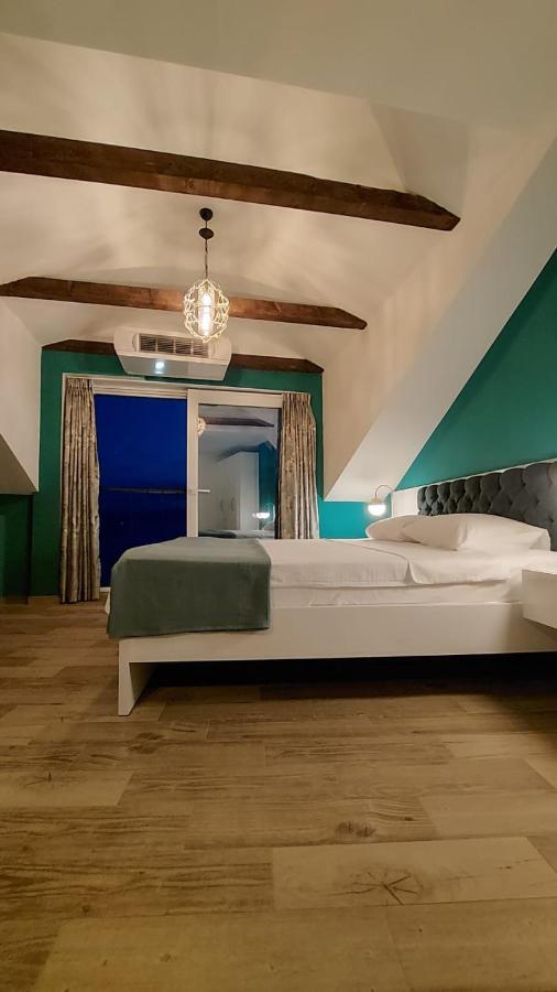 Pier 82 Apartments Ohrid Esterno foto